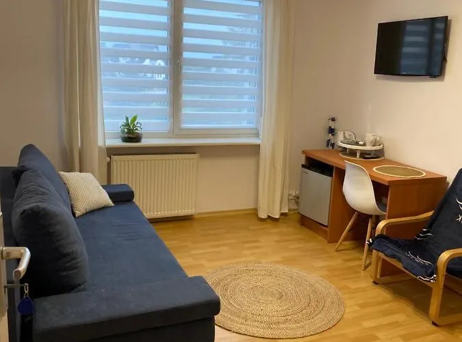 Rum i privatbostad Cuma *